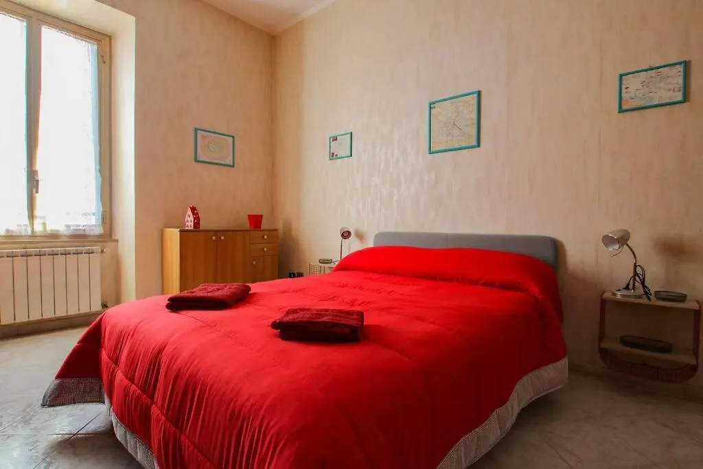 The Subway Apartment / Entire Apartment Rome Italy