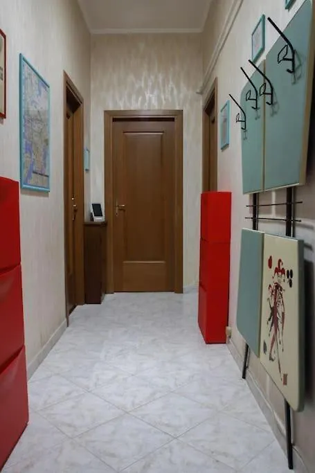 The Subway Apartment / Entire Apartment Rome