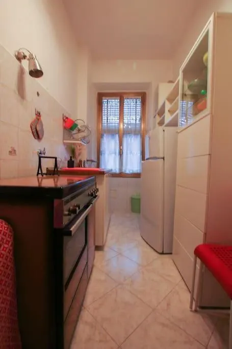 The Subway Apartment / Entire Apartment Rome