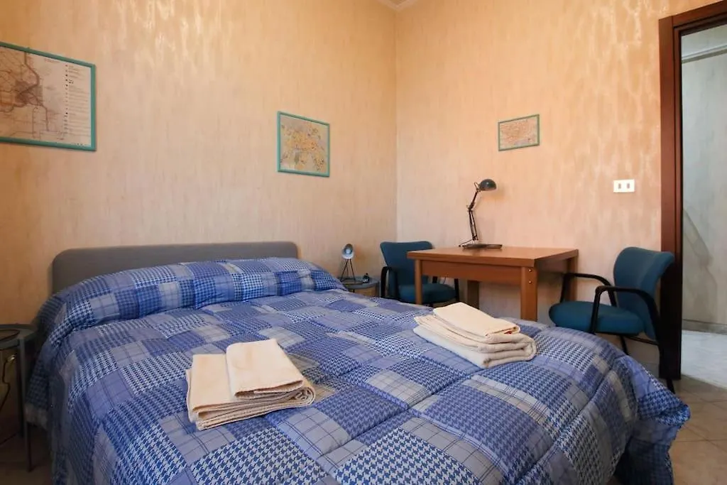 The Subway Apartment / Entire Apartment Rome 0*,  Italy